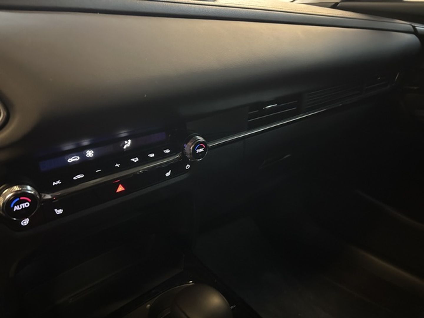 Mazda CX-30 2.0 e-Skyactive G MHEV Exclusive-line 6AT 103 kW (140 CV)