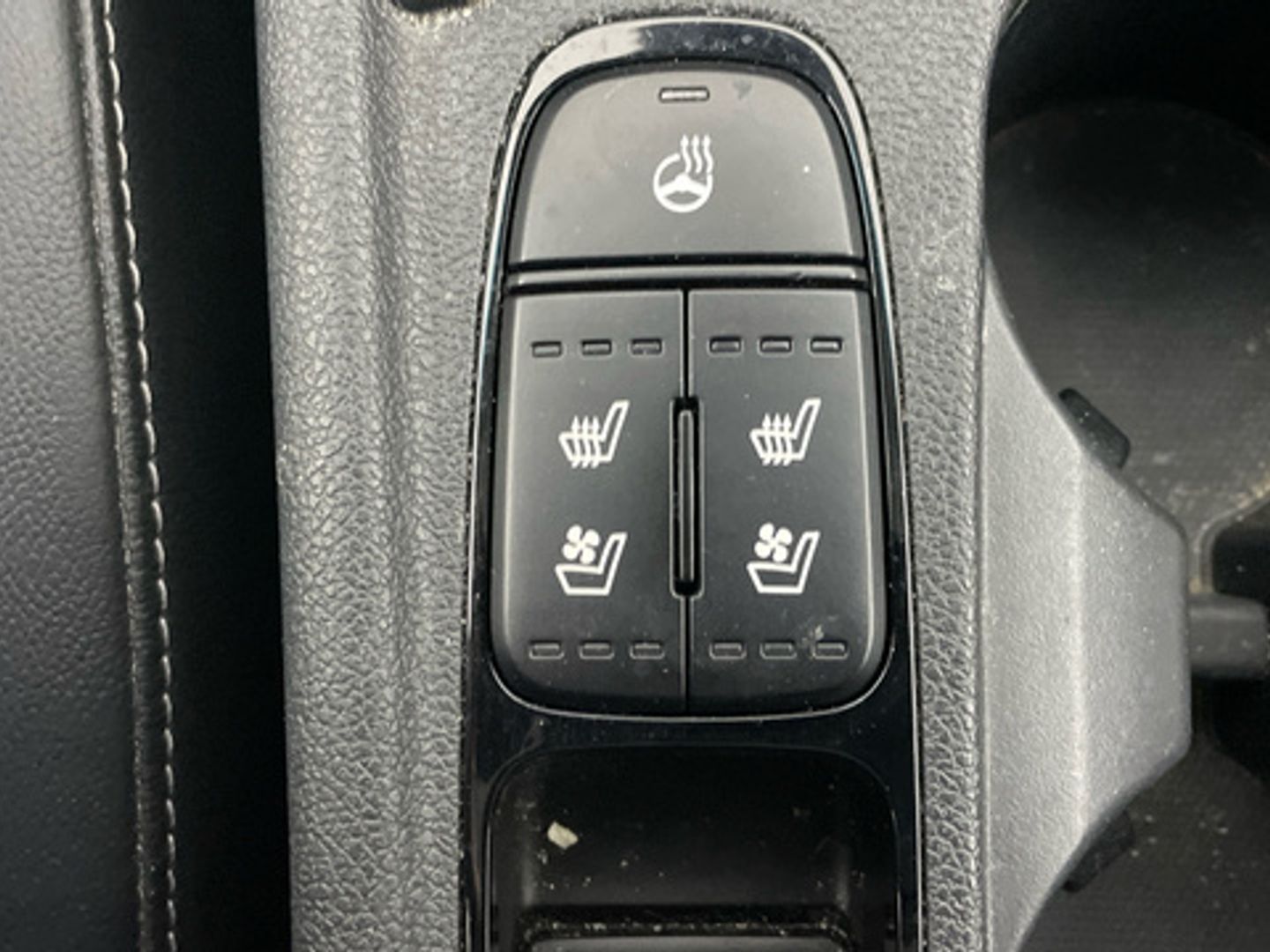 Kia Niro 1.6 GDi PHEV Híbrido Emotion 104 kW (141 CV)