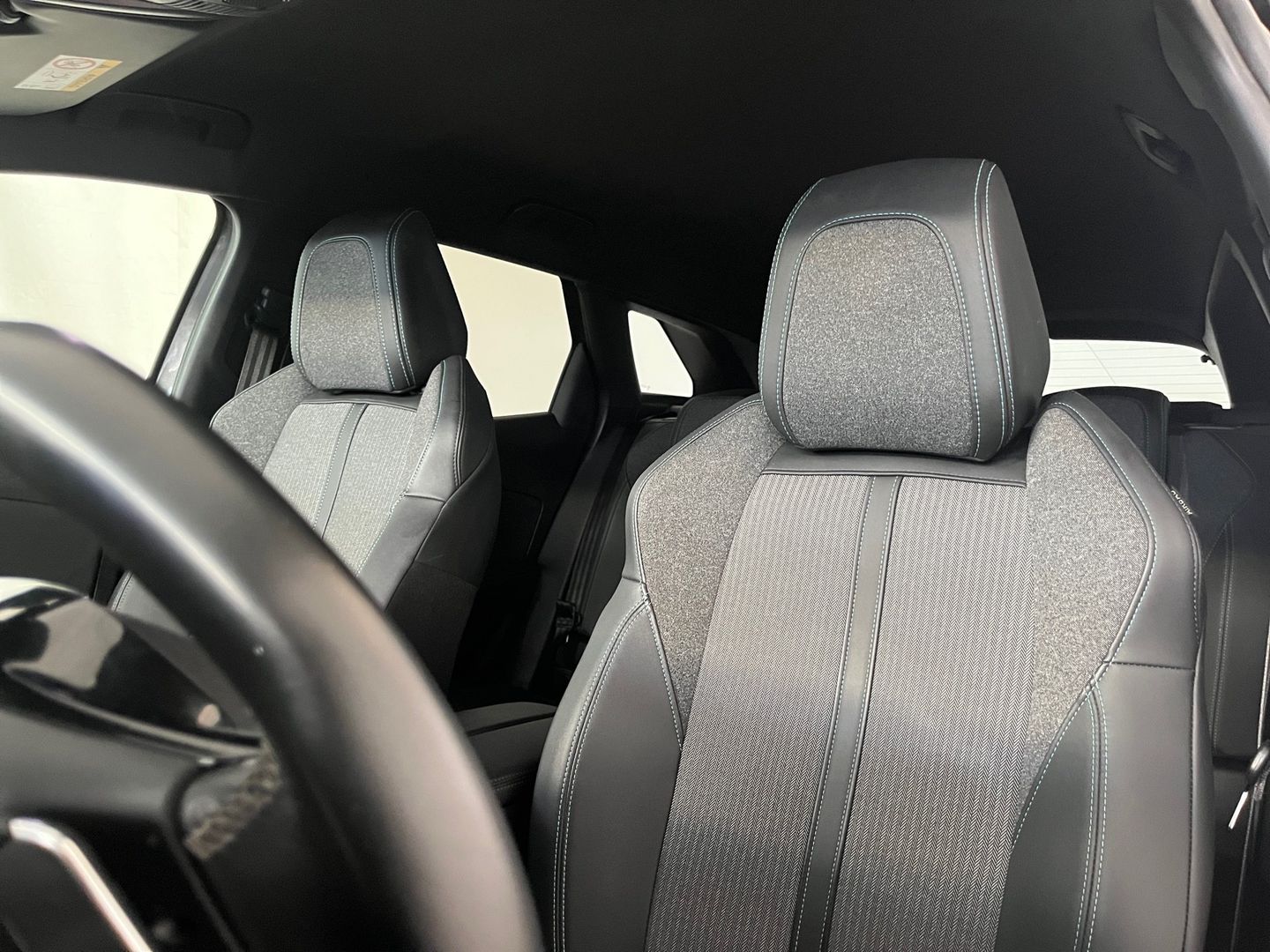 Peugeot 3008 PureTech 130 S&S Allure Pack EAT8 96 kW (130 CV)