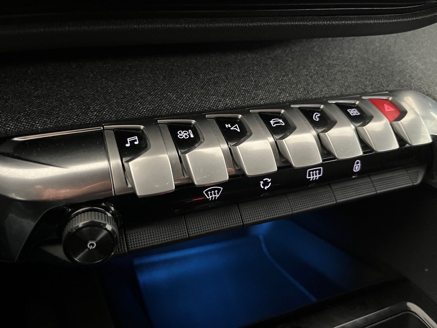 Peugeot 3008 PureTech 130 S&S Allure Pack EAT8 96 kW (130 CV)