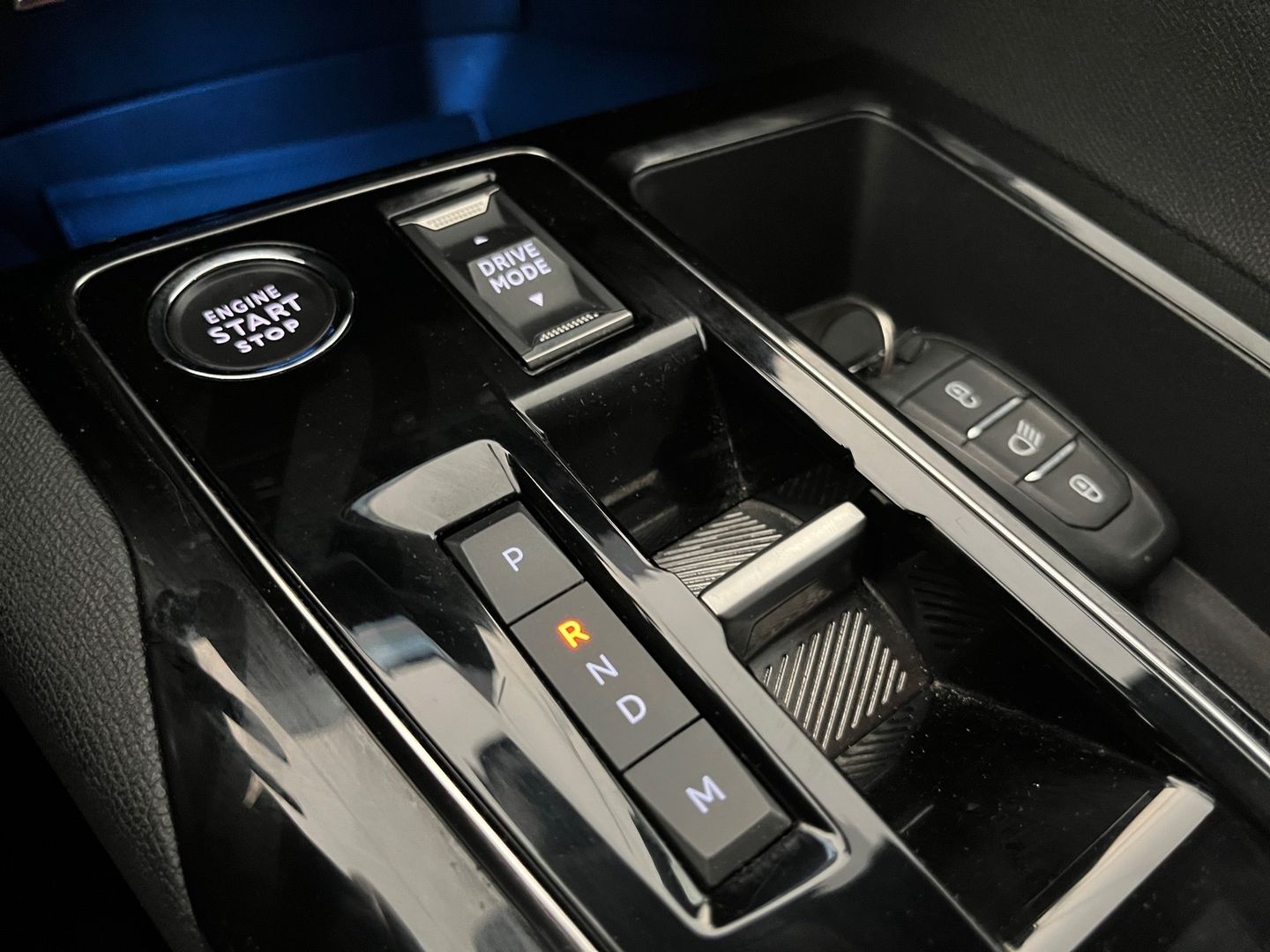 Peugeot 3008 PureTech 130 S&S Allure Pack EAT8 96 kW (130 CV)