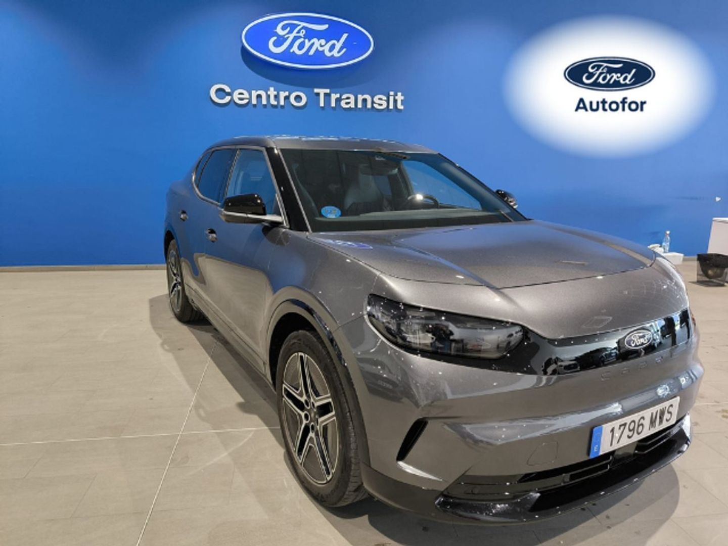 Ford Capri CX740L Premium R. Ext. RWD 77kWh 210 kW (286 CV) Gris All Terrain / Pick-up