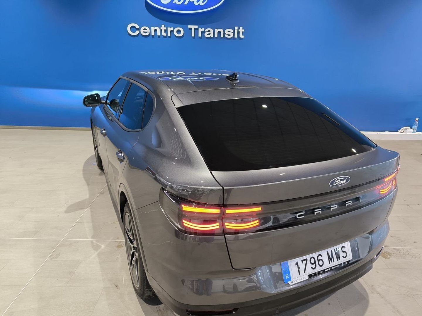 Ford Capri CX740L Premium R. Ext. RWD 77kWh 210 kW (286 CV)