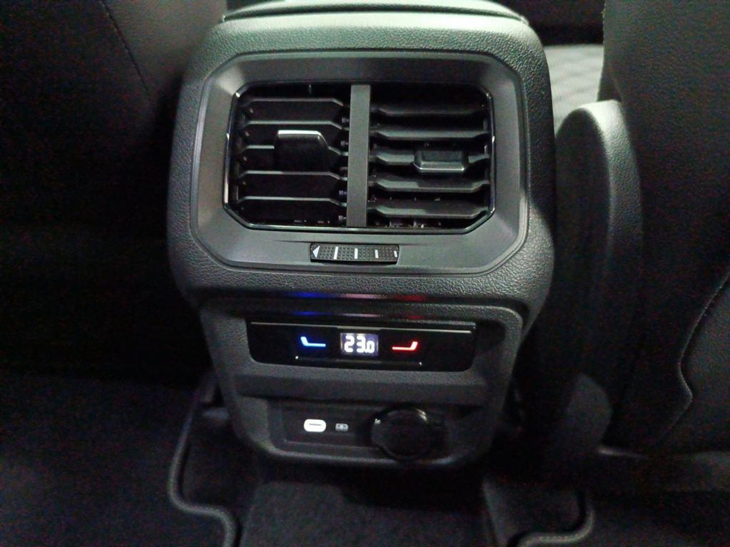Volkswagen Tiguan R-Line 2.0 TDI 110 kW (150 CV) DSG