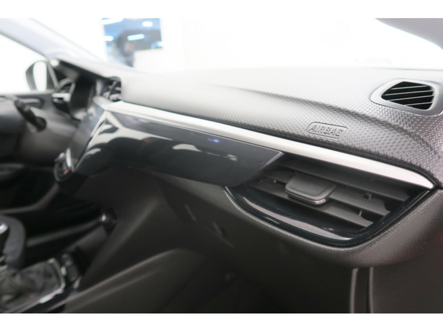 Opel Corsa 1.2 Turbo XHL Elegance 74 kW (100 CV)