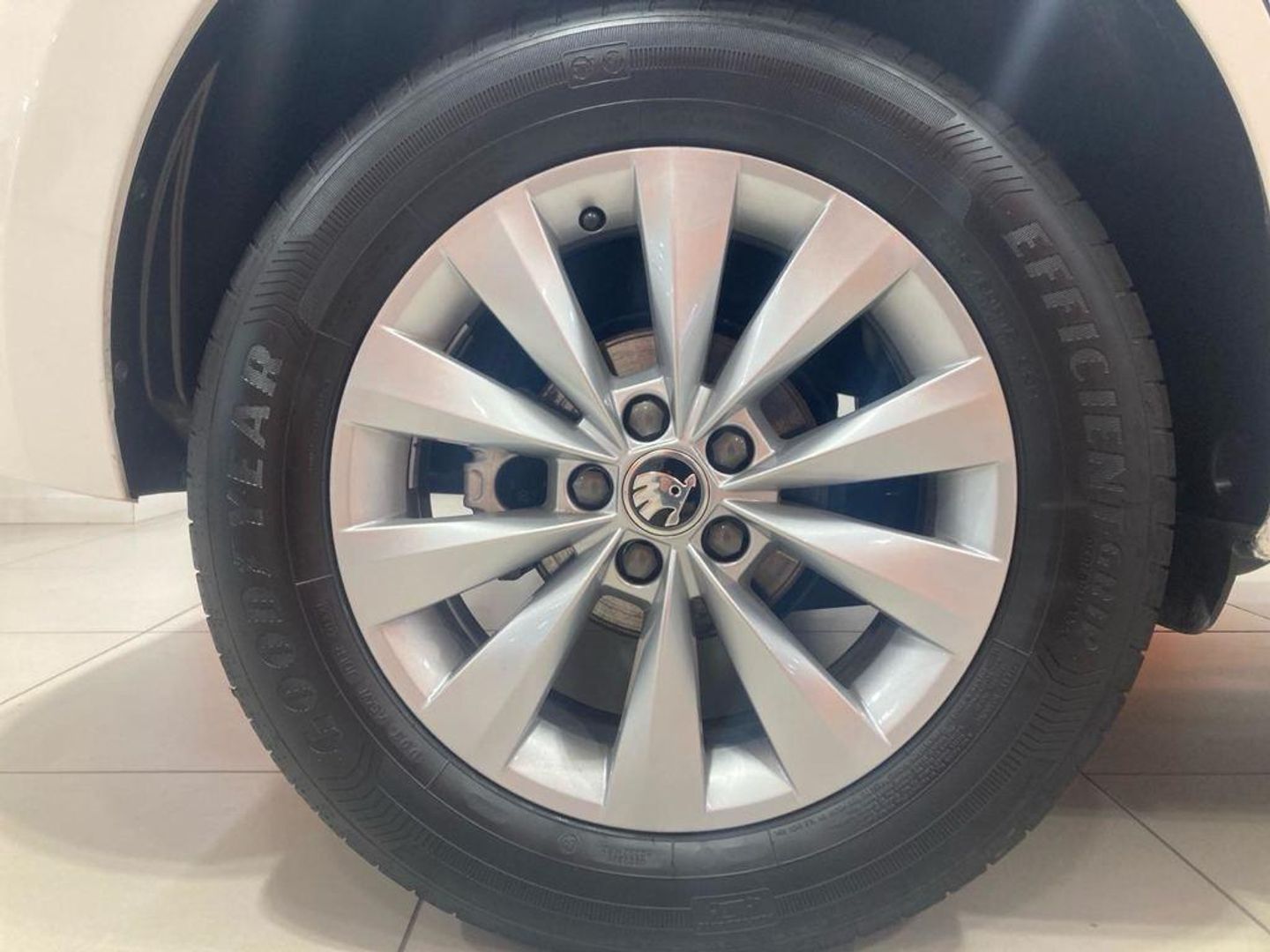 Skoda Kamiq 1.0 TSI Ambition DSG 81 kW (110 CV)