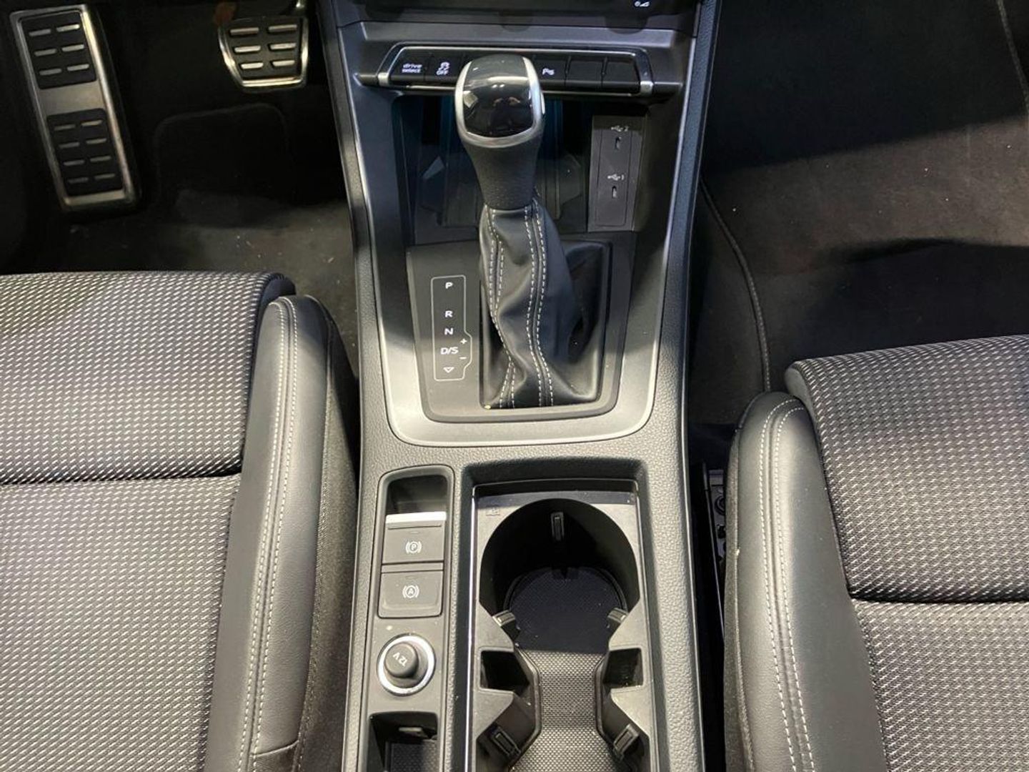 Audi Q3 Black line 35 TFSI 110 kW (150 CV) S tronic