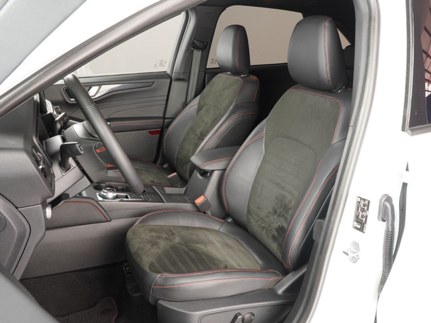 Ford Kuga 2.5 Duratec PHEV ST-Line X Auto 165 kW (225 CV)