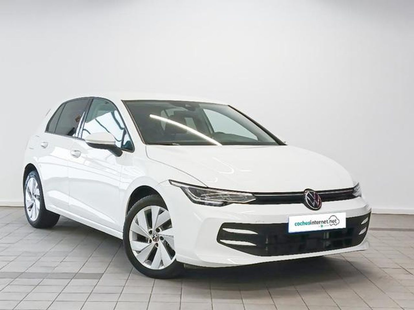 Volkswagen Golf ``Más`` 1.5 eTSI 85 kW (116 CV) DSG Blanco Compact