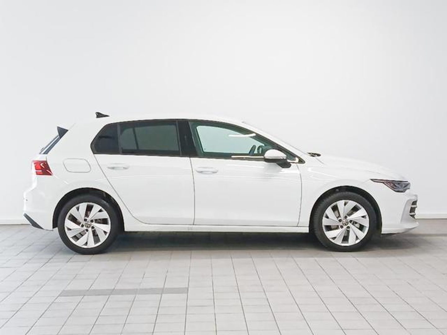 Volkswagen Golf ``Más`` 1.5 eTSI 85 kW (116 CV) DSG