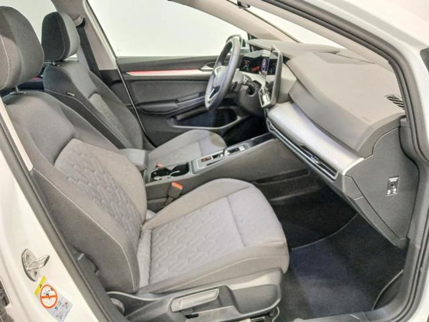 Volkswagen Golf ``Más`` 1.5 eTSI 85 kW (116 CV) DSG