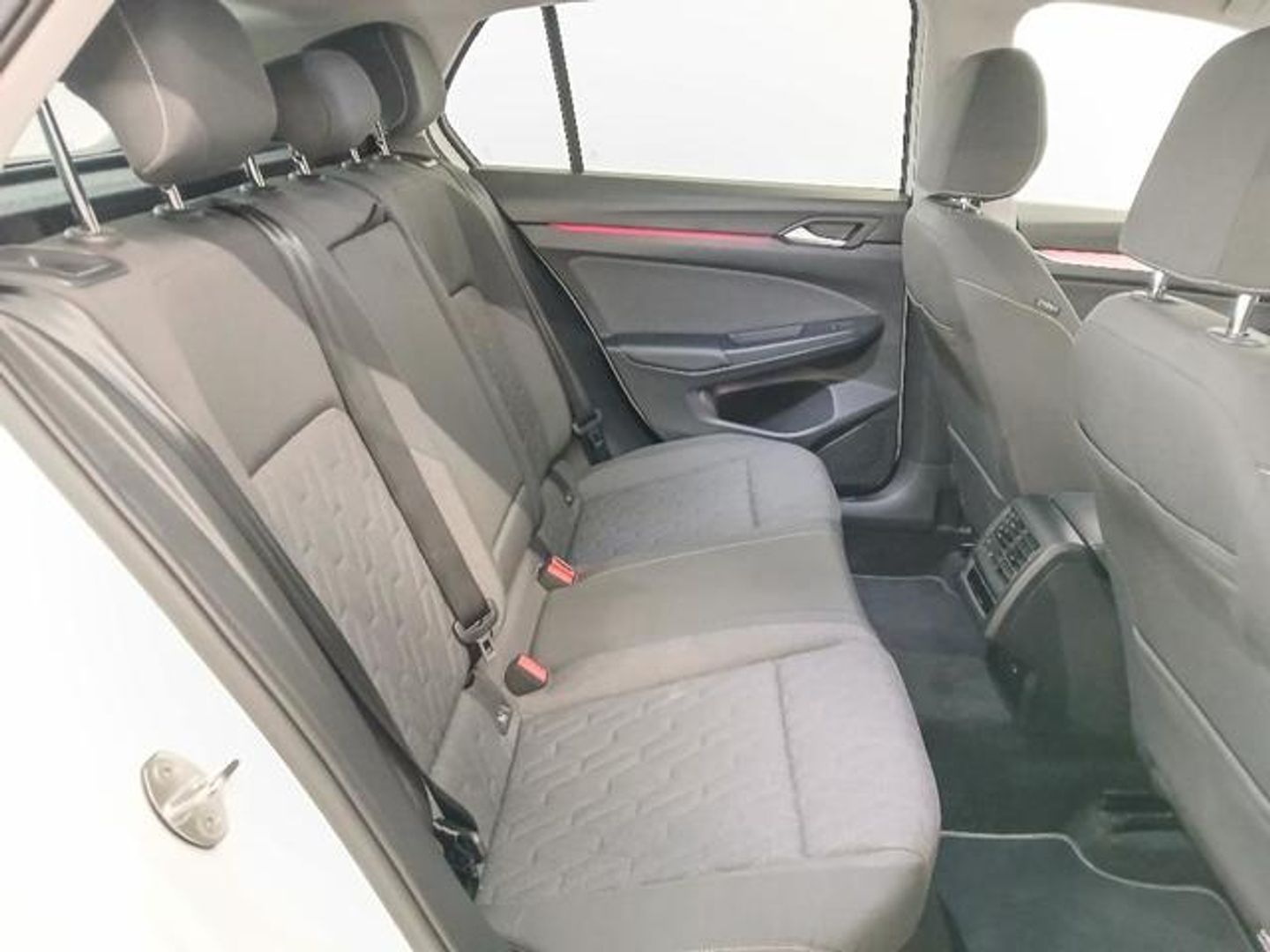 Volkswagen Golf ``Más`` 1.5 eTSI 85 kW (116 CV) DSG