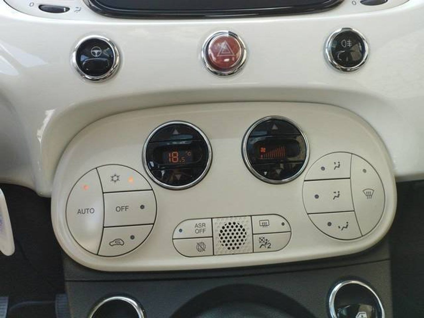 Fiat 500 1.0 Hybrid Dolcevita 51 kW (70 CV)