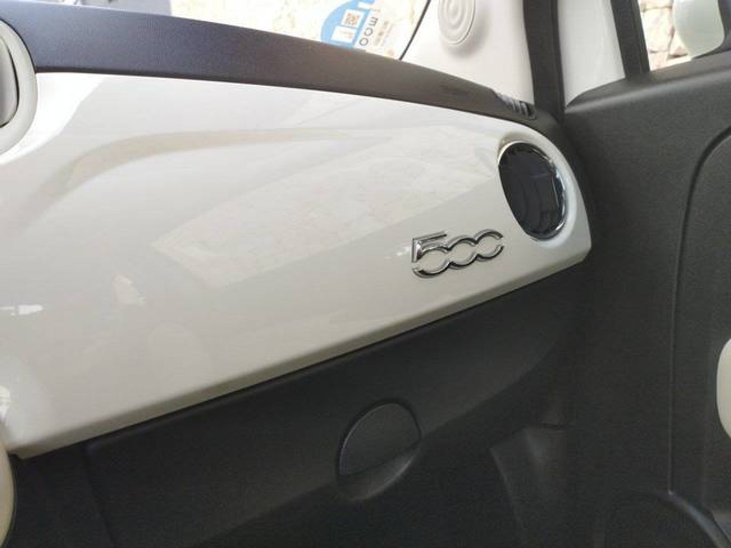 Fiat 500 1.0 Hybrid Dolcevita 51 kW (70 CV)