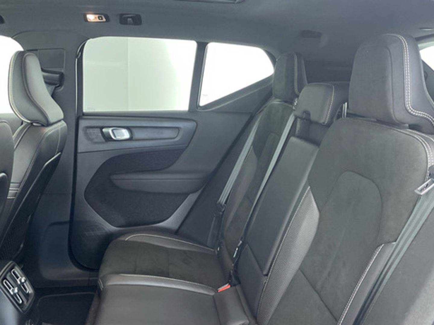Volvo XC40 T5 Twin Momentum Auto 193 kW (262 CV)