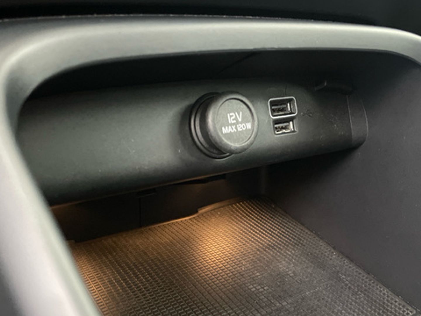 Volvo XC40 T5 Twin Momentum Auto 193 kW (262 CV)