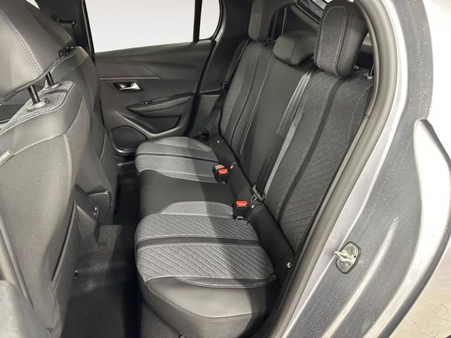 Peugeot 208 PureTech 100 Allure 75 kW (100 CV)