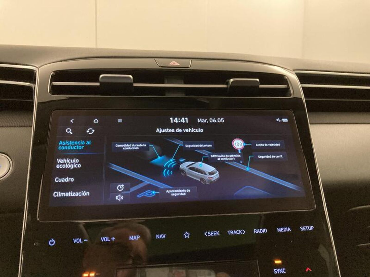 Hyundai Tucson 1.6 TGDI HEV Tecno Sky Auto 169 kW (230 CV)