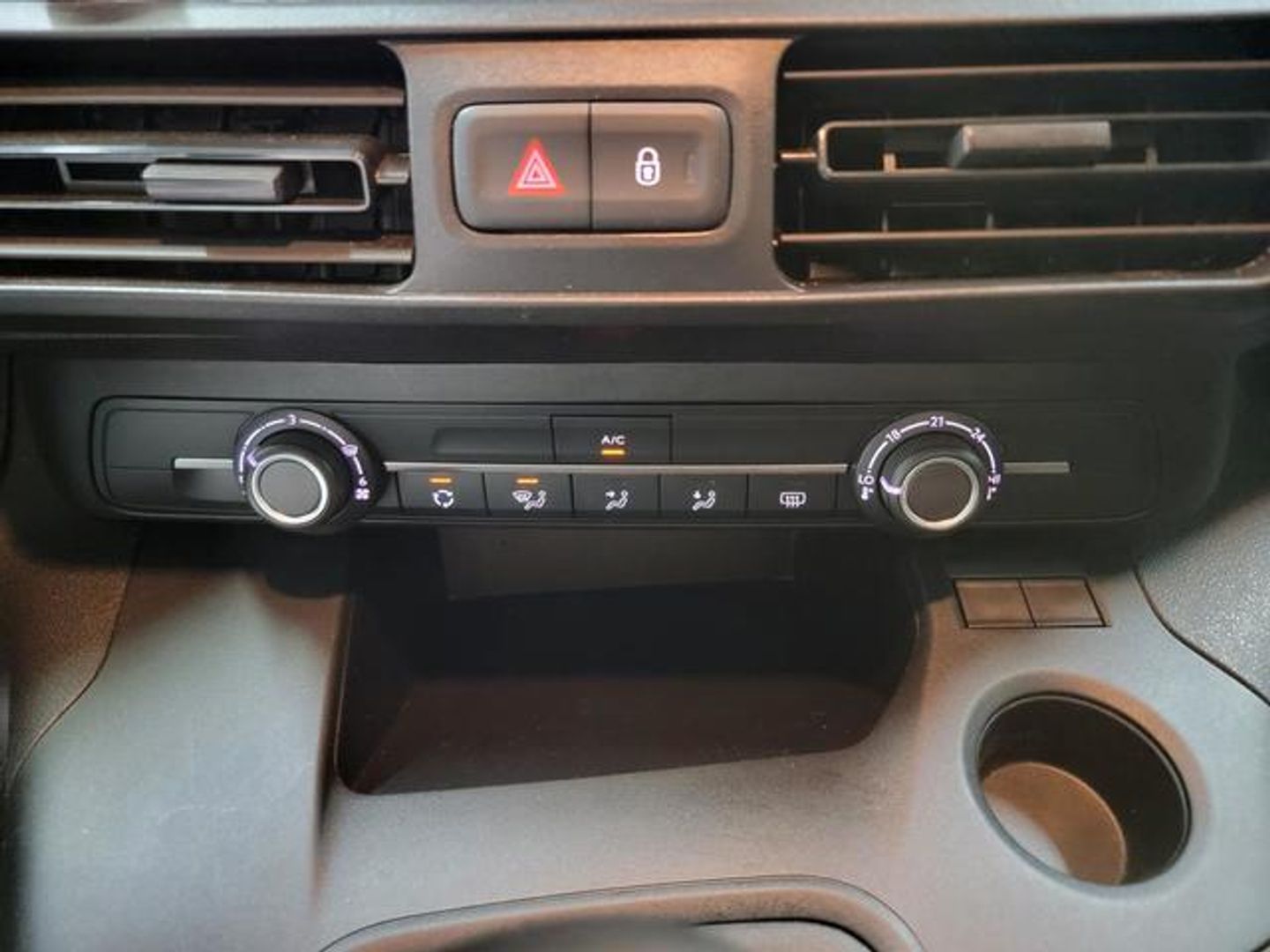 Peugeot Rifter Active Pack Business BlueHDi 73 kW (100 CV)
