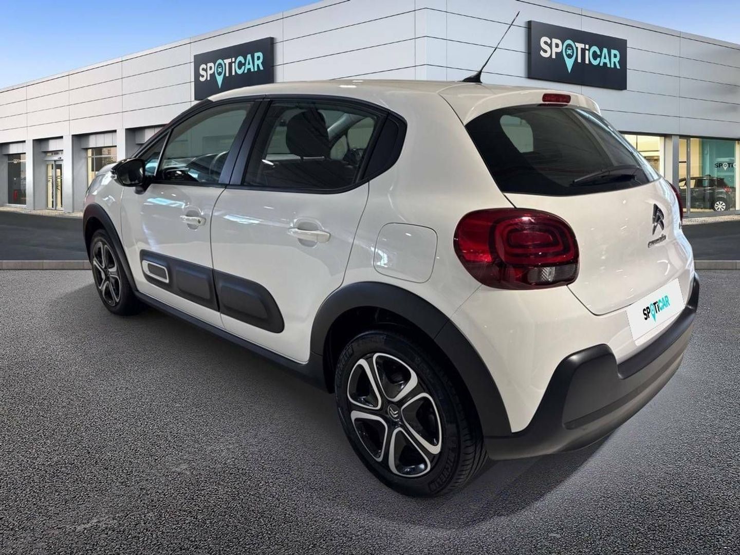 Citroen C3 BlueHDi 100 S&S Plus 75 kW (102 CV)