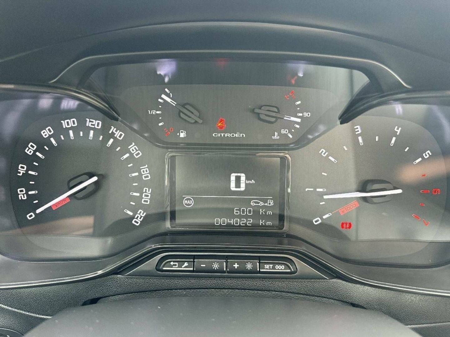 Citroen C3 PureTech 83 Plus 61 kW (83 CV)