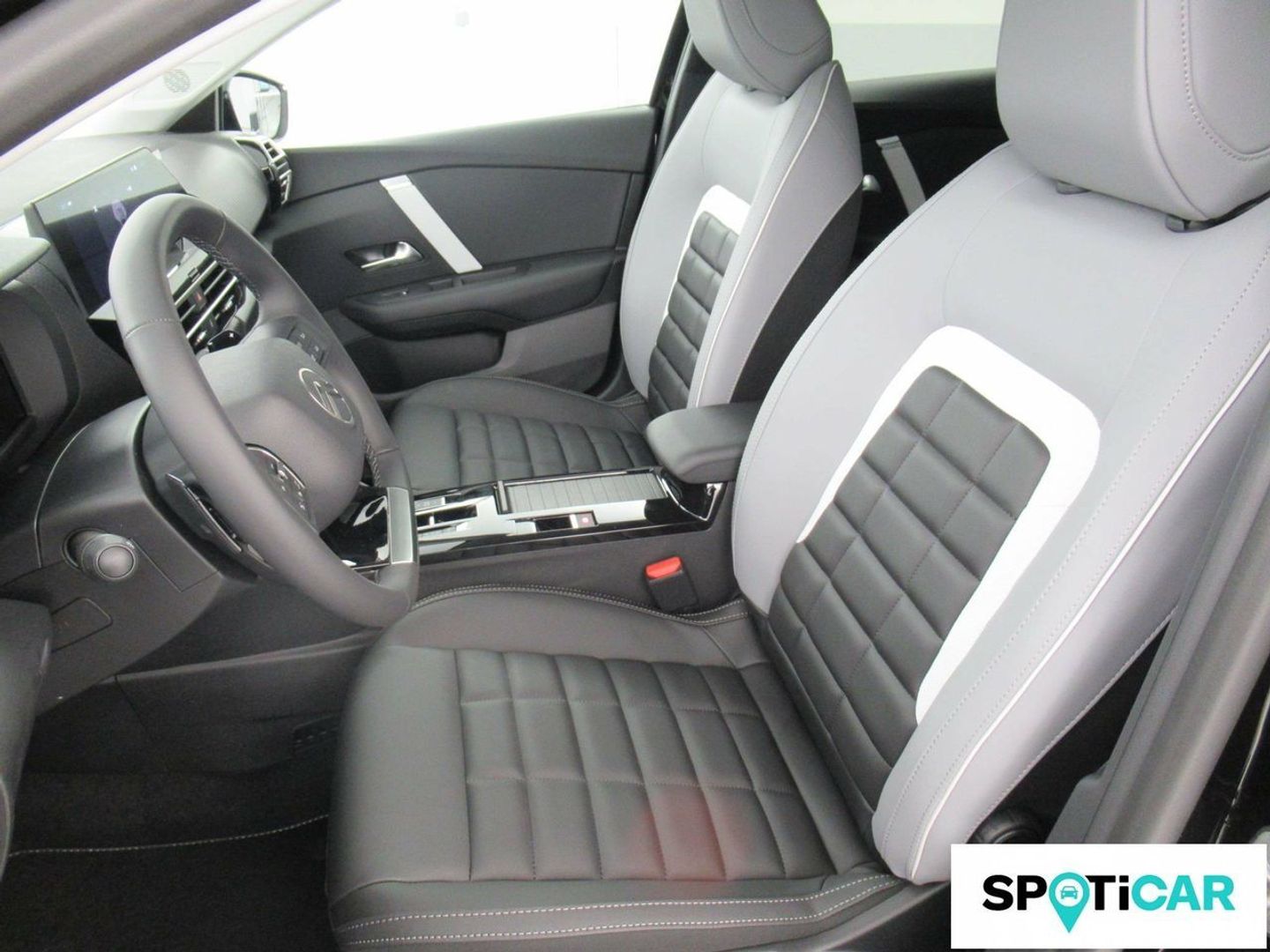 Citroen C4 Hybrid 136 e-DCS6 Max 100 kW (136 CV)