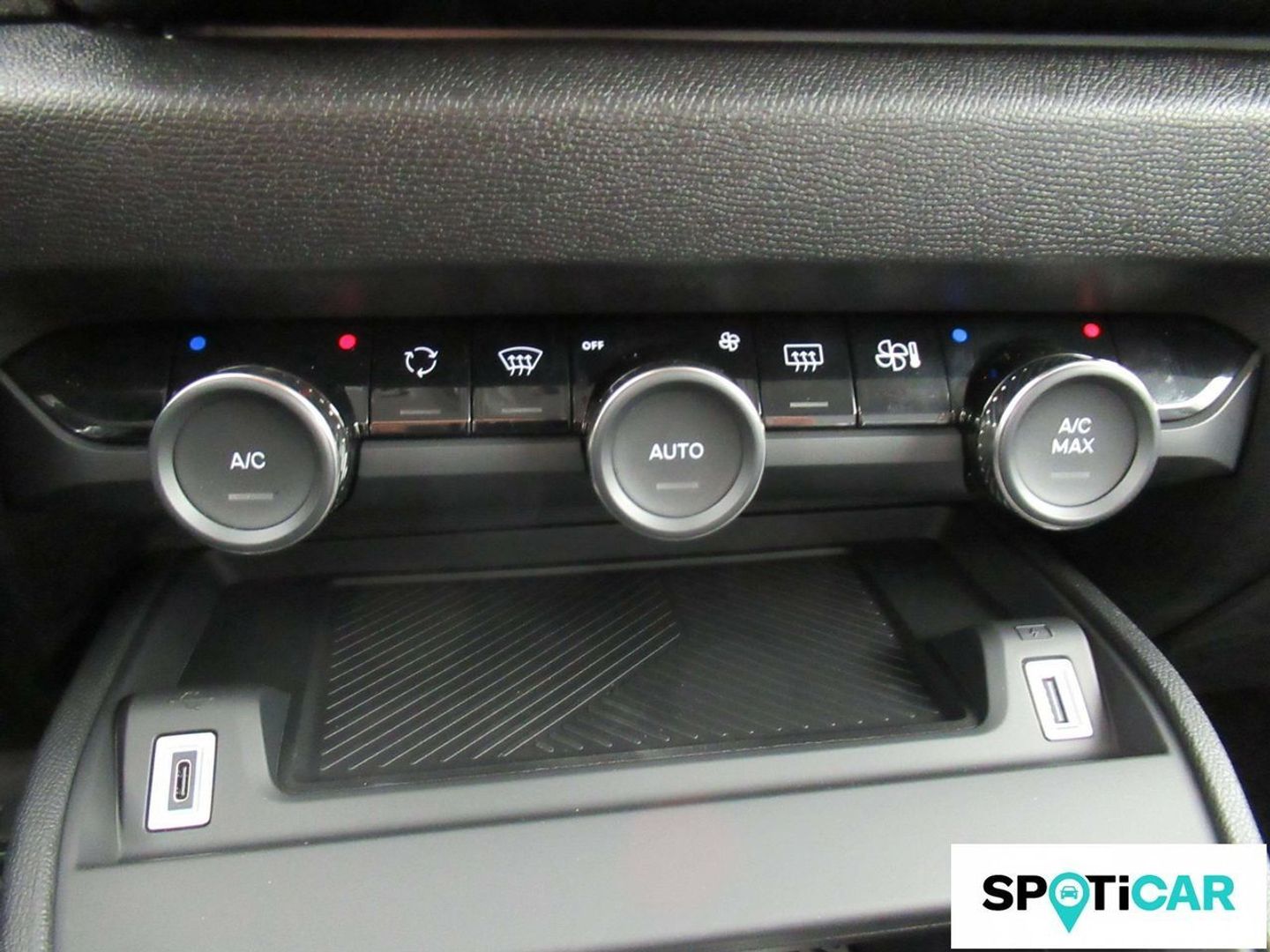 Citroen C4 Hybrid 136 e-DCS6 Max 100 kW (136 CV)
