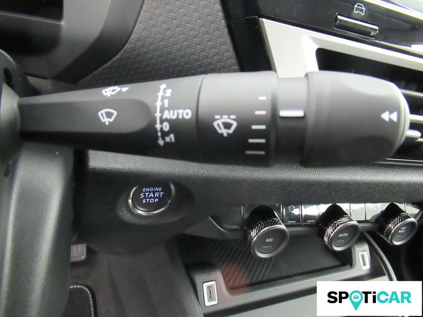Citroen C4 Hybrid 136 e-DCS6 Max 100 kW (136 CV)