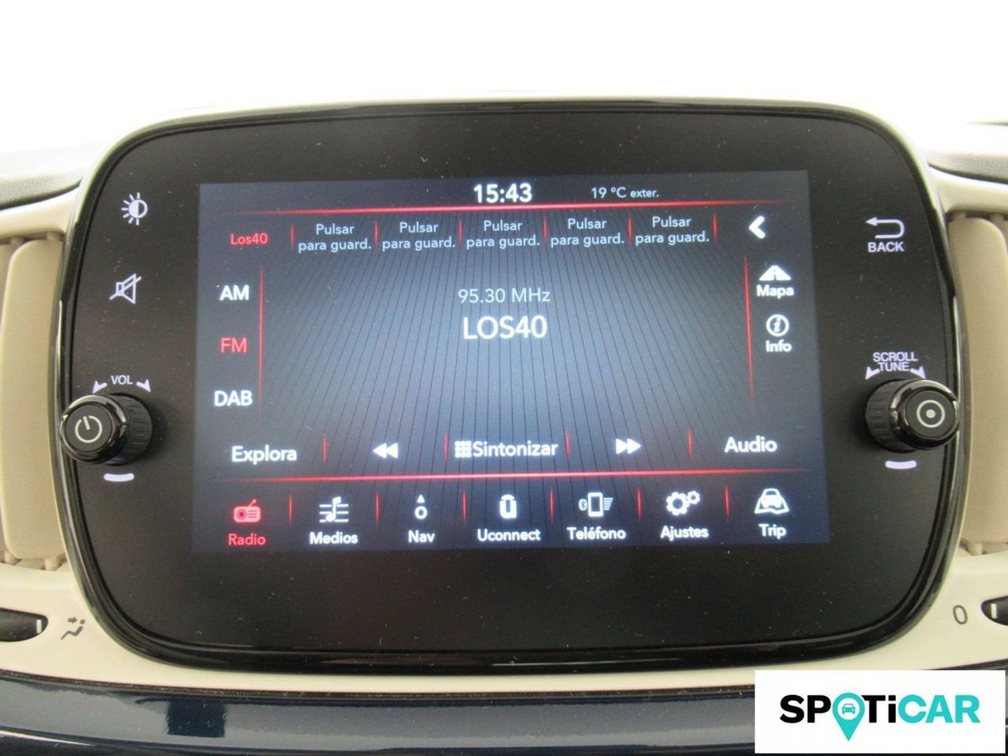 Fiat 500 1.0 Hybrid Dolcevita 51 kW (70 CV)
