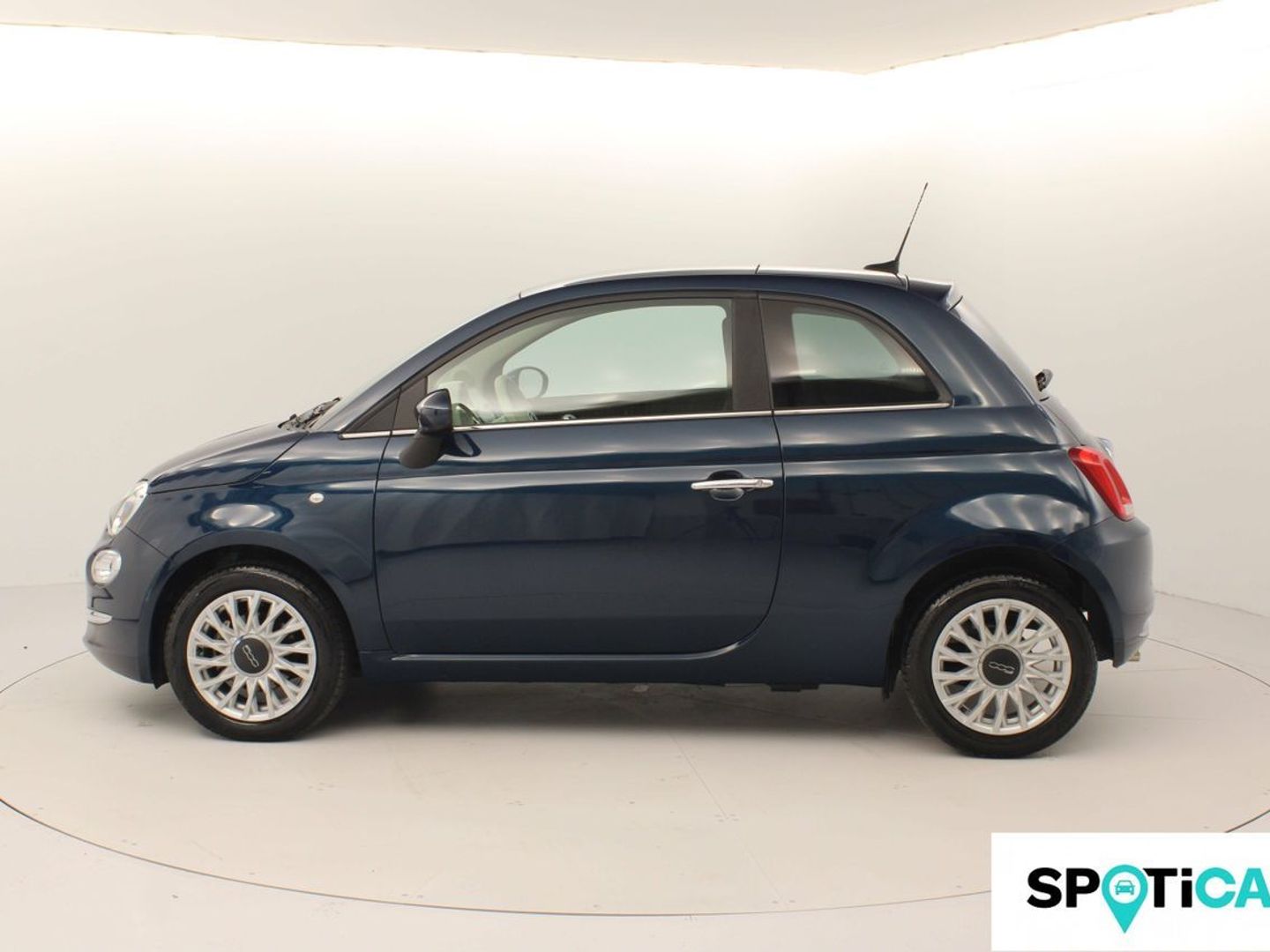 Fiat 500 1.0 Hybrid Dolcevita 51 kW (70 CV)