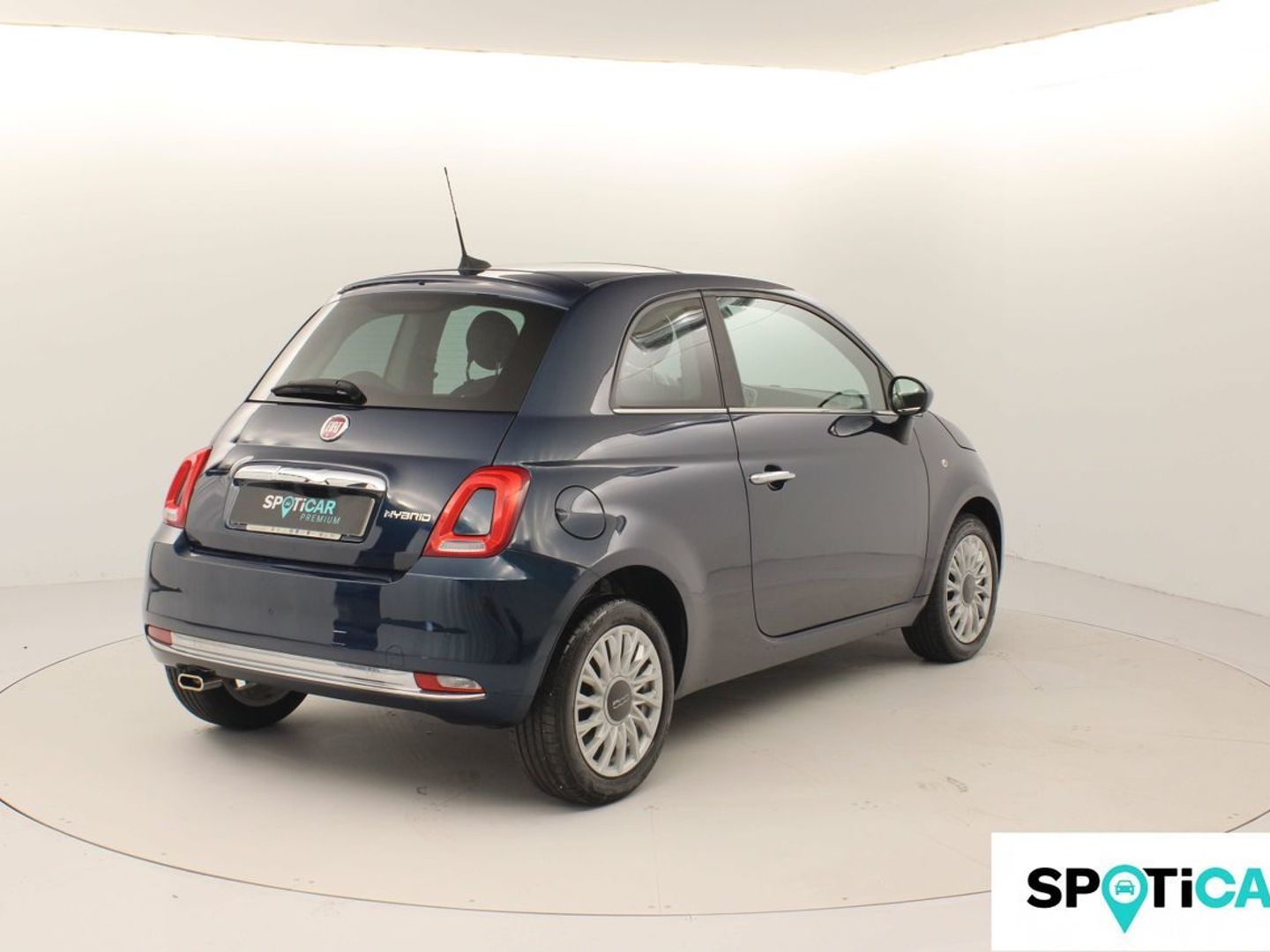Fiat 500 1.0 Hybrid Dolcevita 51 kW (70 CV)