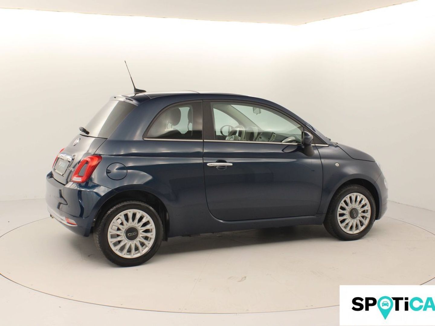 Fiat 500 1.0 Hybrid Dolcevita 51 kW (70 CV)