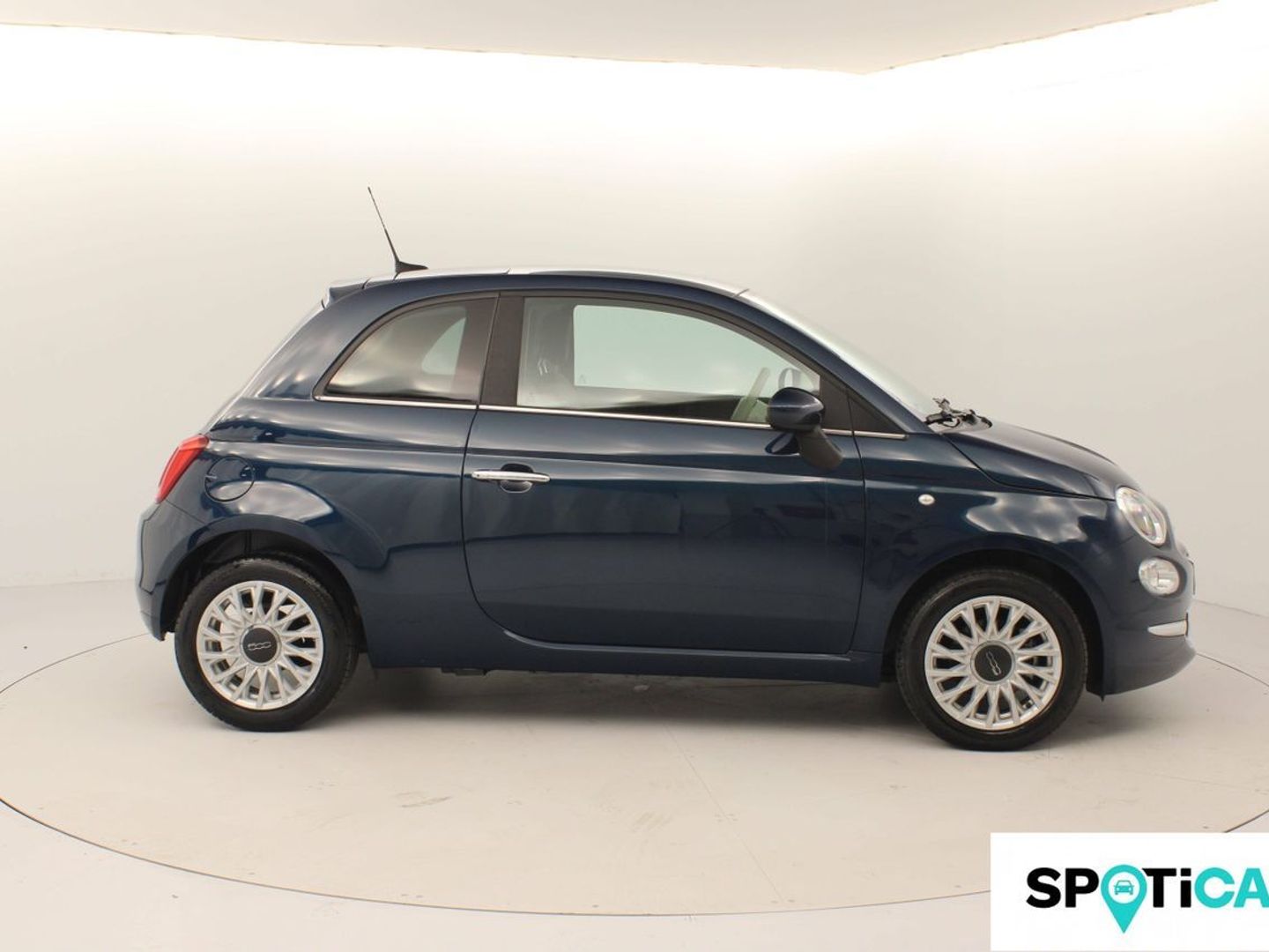 Fiat 500 1.0 Hybrid Dolcevita 51 kW (70 CV)