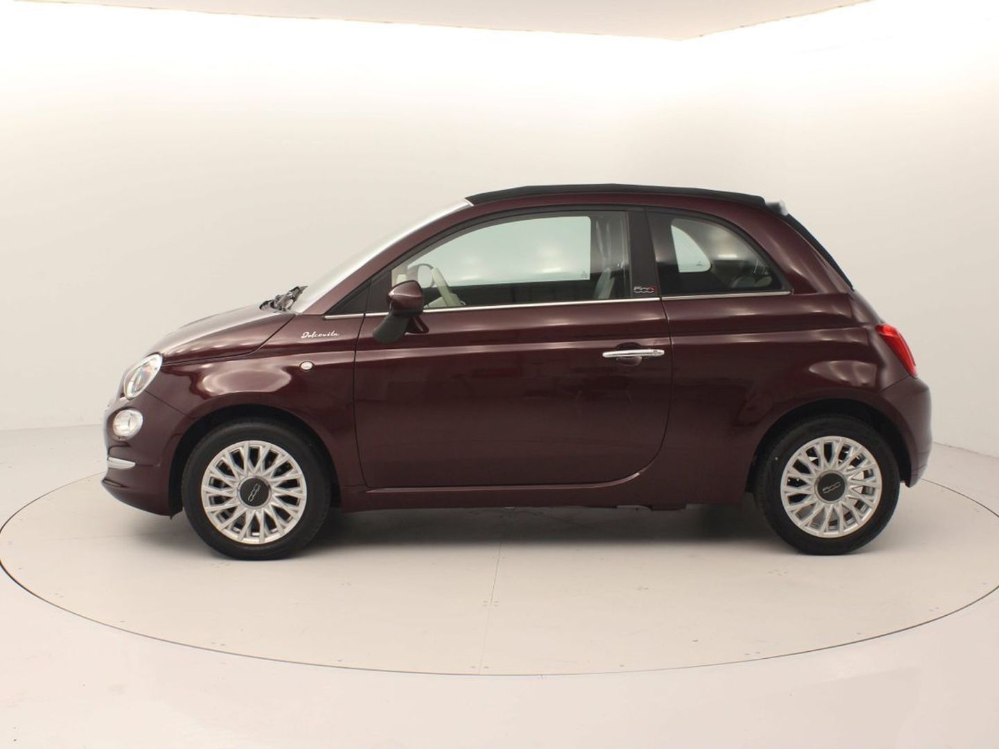 Fiat 500C 1.0 Hybrid Dolcevita 51 kW (70 CV)