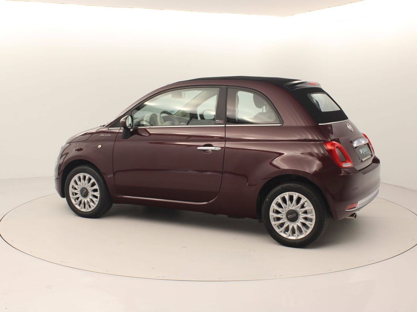 Fiat 500C 1.0 Hybrid Dolcevita 51 kW (70 CV)