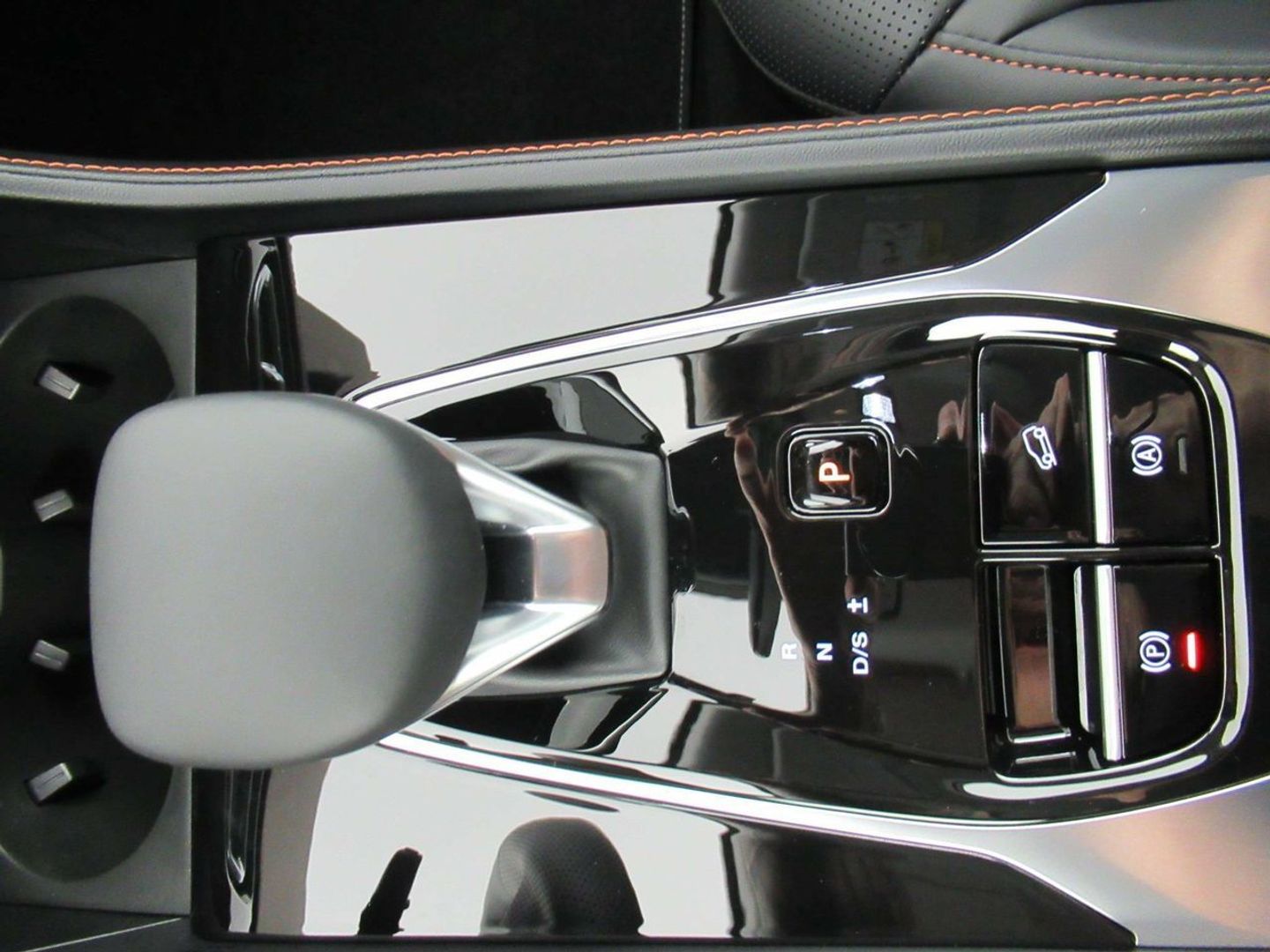 MG HS 1.5T Luxury DCT 125 kW (170 CV)
