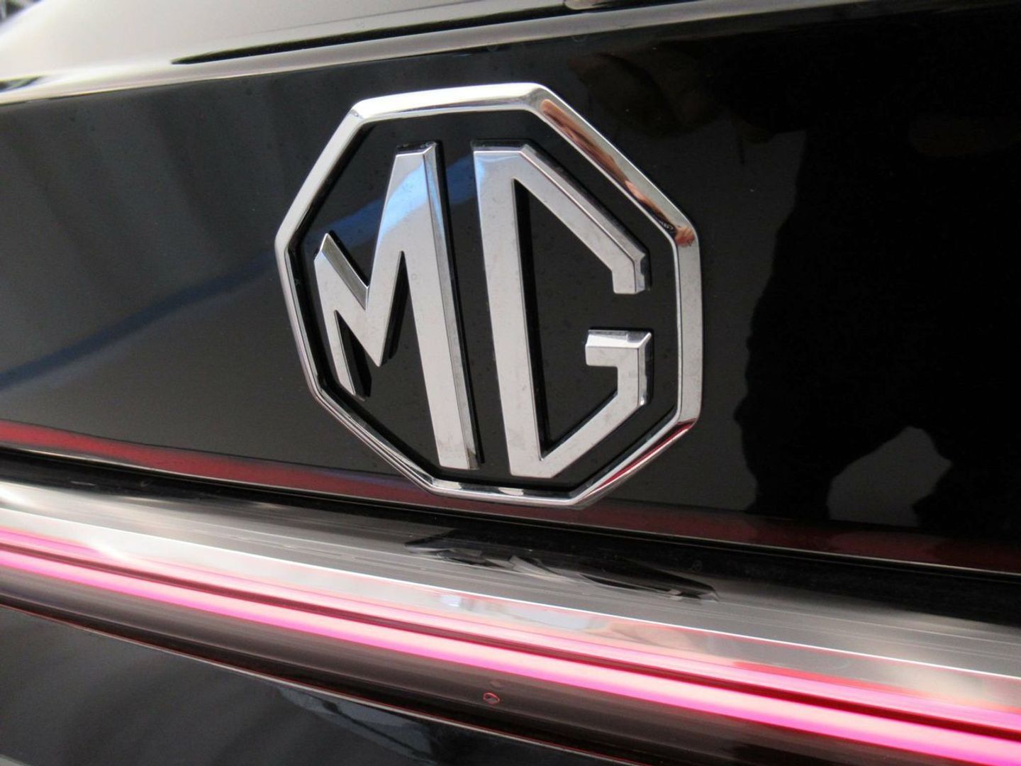 MG HS 1.5T Luxury DCT 125 kW (170 CV)