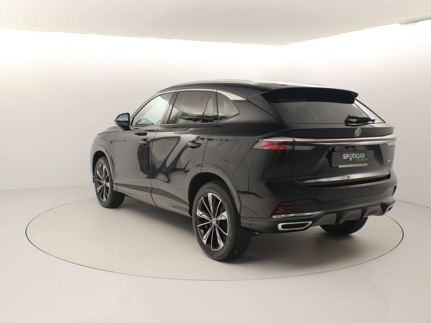 MG HS 1.5T Luxury DCT 125 kW (170 CV)