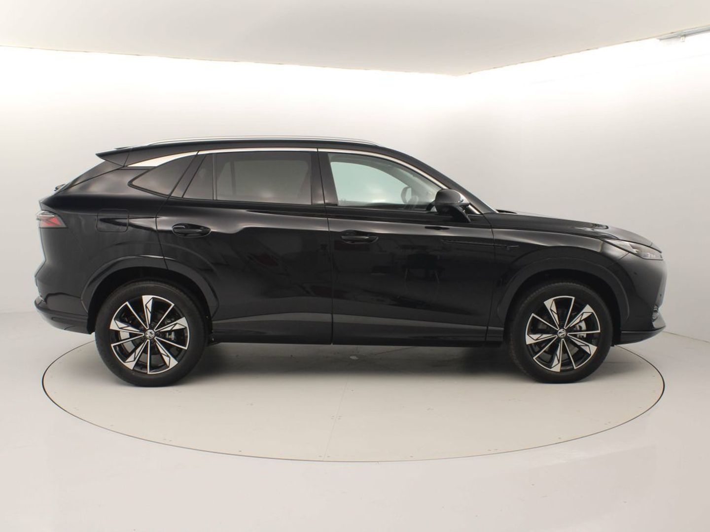 MG HS 1.5T Luxury DCT 125 kW (170 CV)