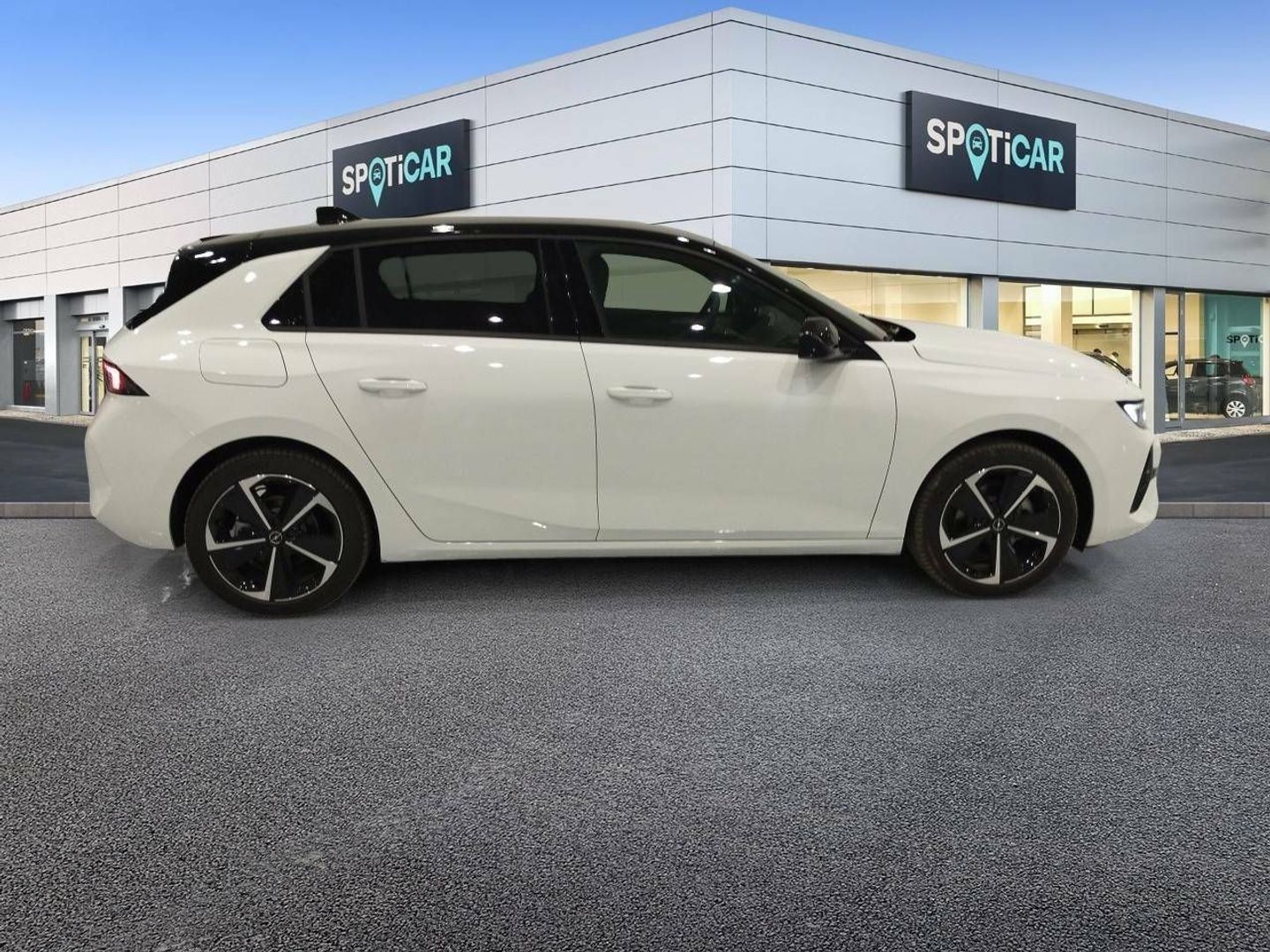 Opel Astra 1.2 Turbo XHT GS 96 kW (130 CV)