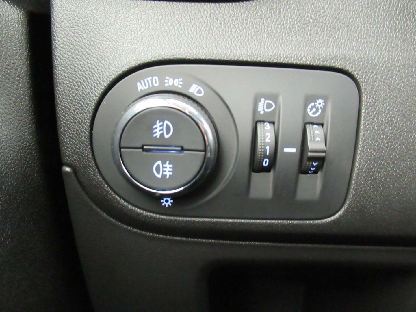 Opel Crossland 1.2 Elegance Auto 96 kW (130 CV)