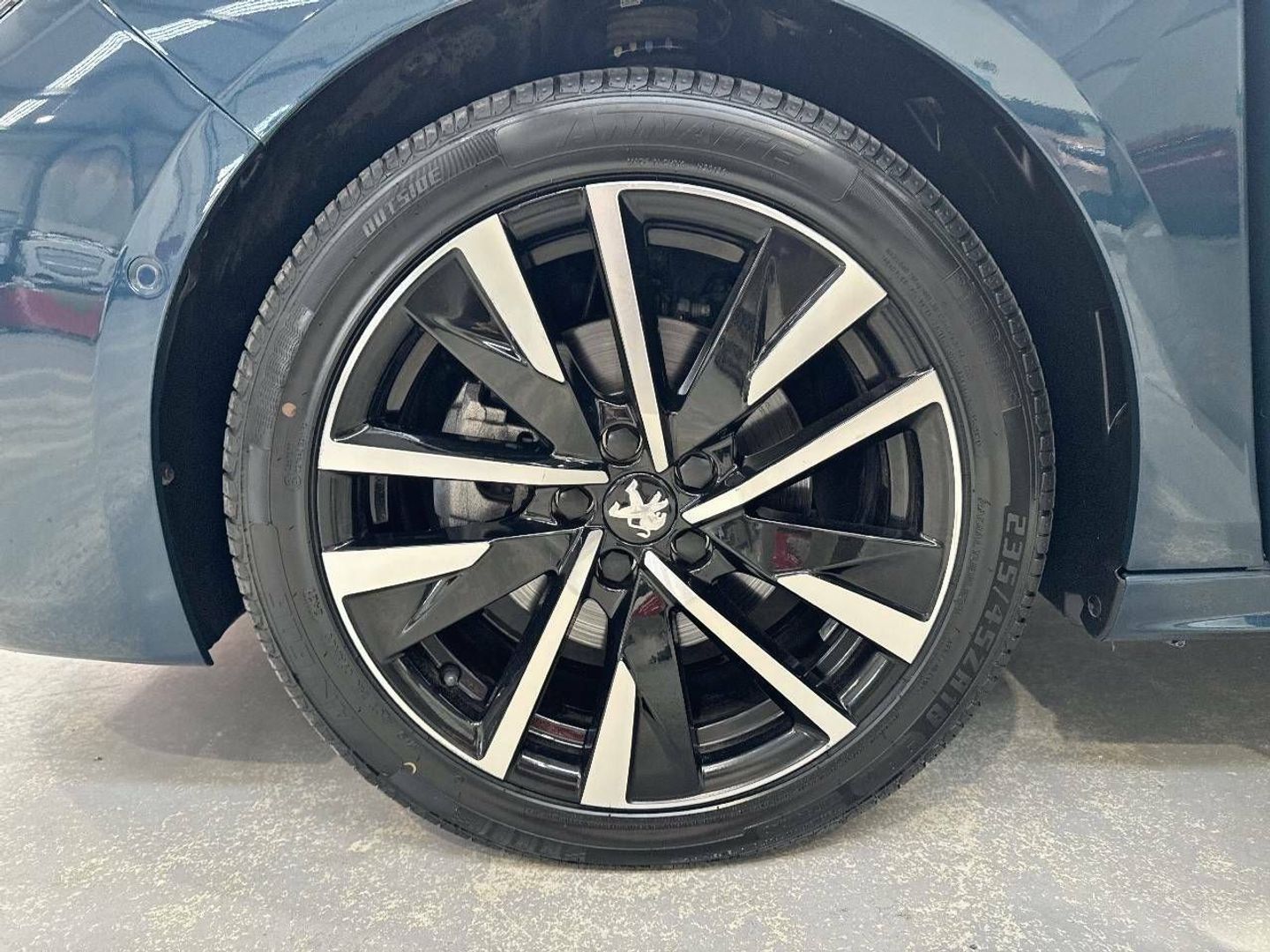 Peugeot 508 BlueHDi 130 S&S GT EAT8 96 kW (130 CV)