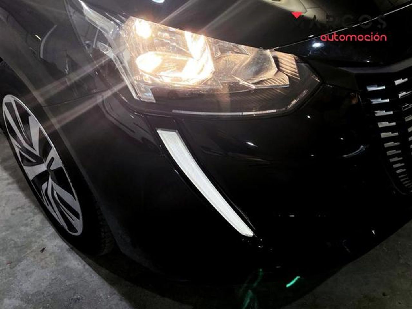 Peugeot 208 PureTech 100 Active Pack 75 kW (100 CV)