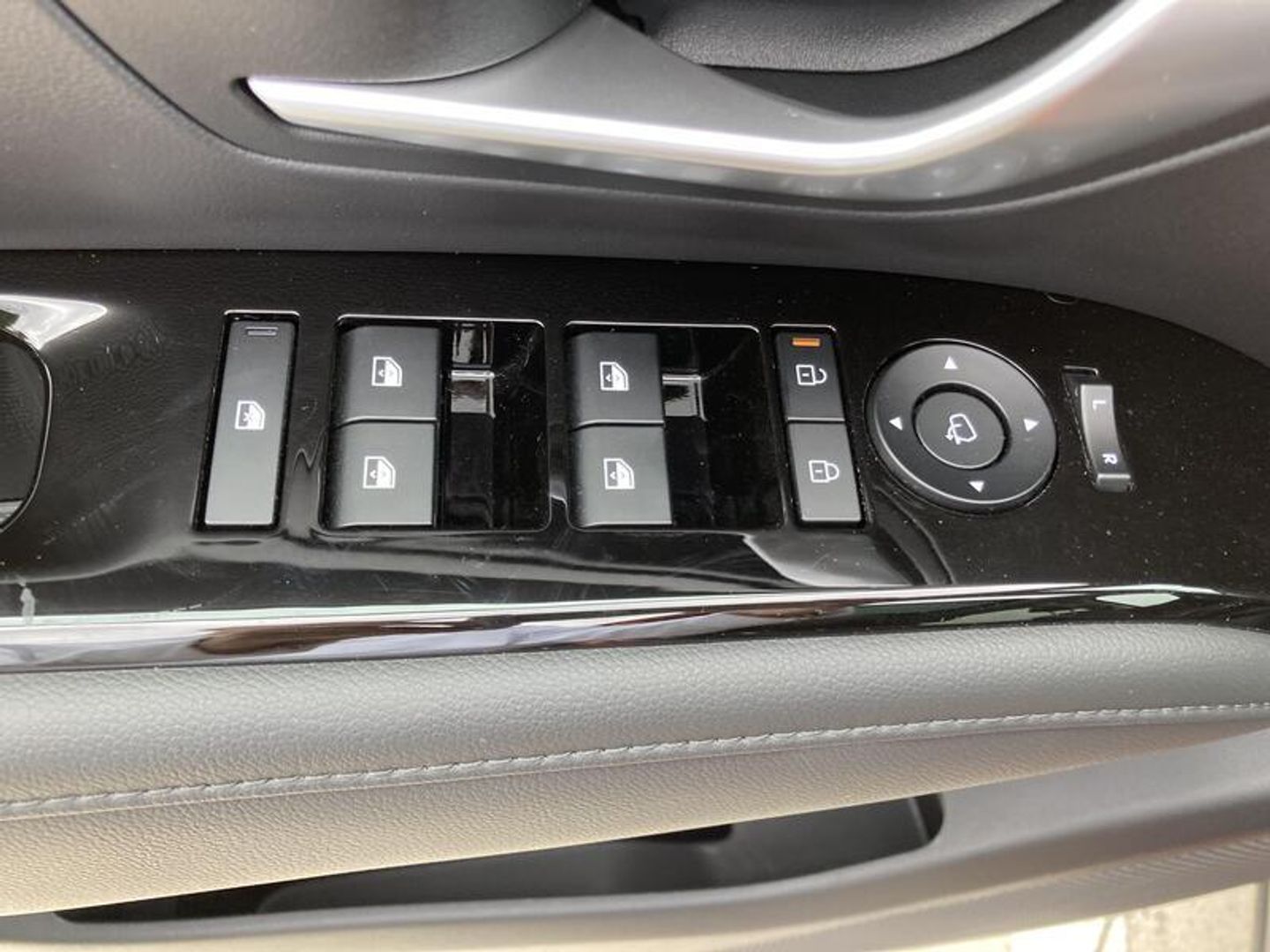 Hyundai Tucson 1.6 T HEV Tecno Sky AT 158 kW (215 CV)