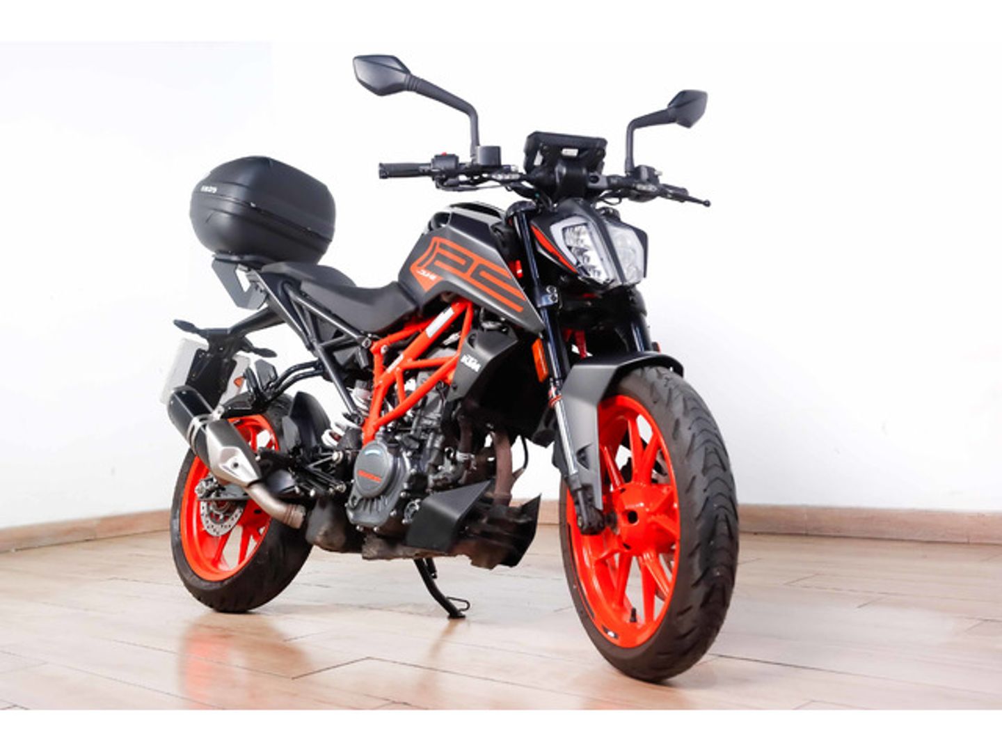 KTM Duke 125