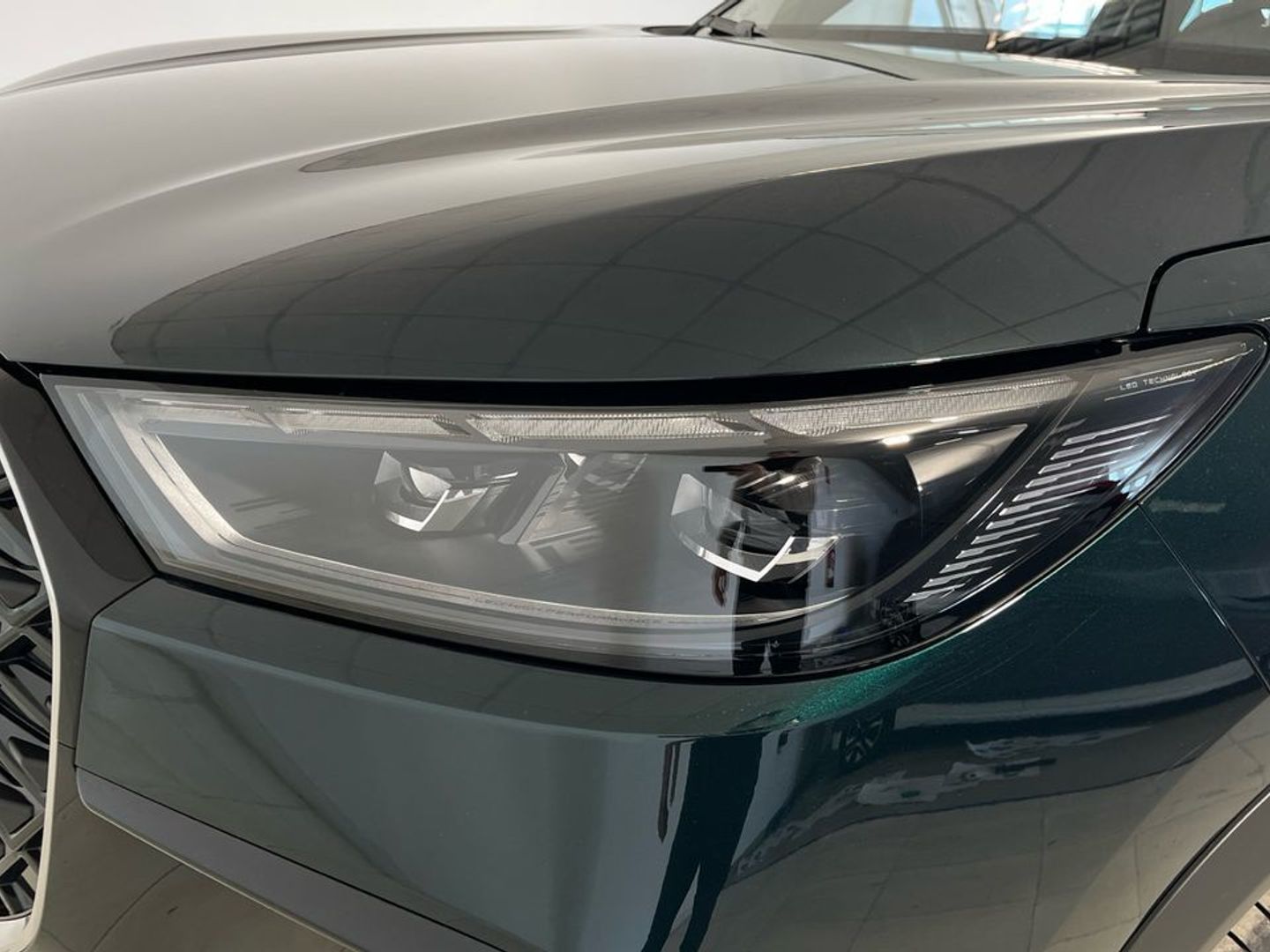 Ebro S800 1.6 TGDI Luxury DCT 108 kW (147 CV)
