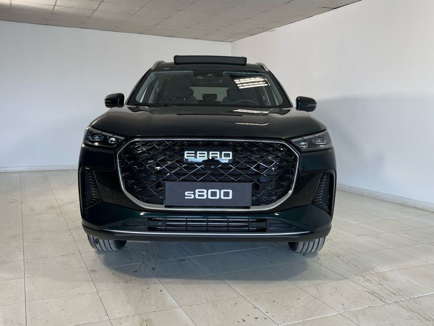 Ebro S800 1.6 TGDI Luxury DCT 108 kW (147 CV)