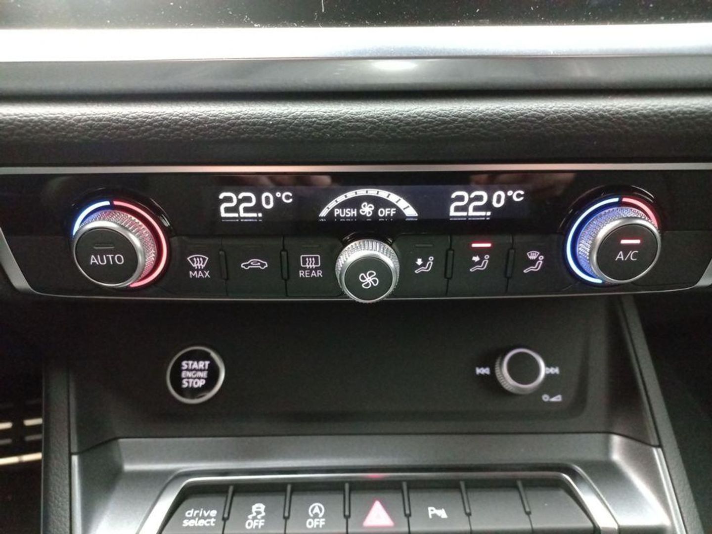 Audi Q3 Black line 35 TDI 110 kW (150 CV) S tronic