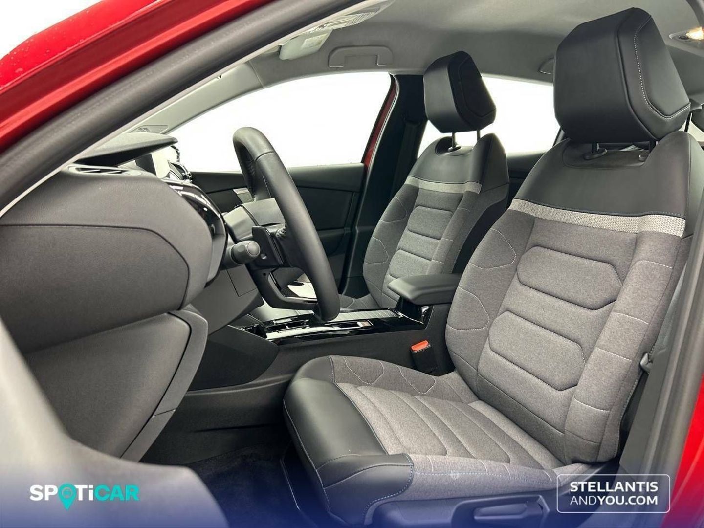 Citroen C4 BlueHDi 130 S&S Plus EAT8 96 kW (131 CV)