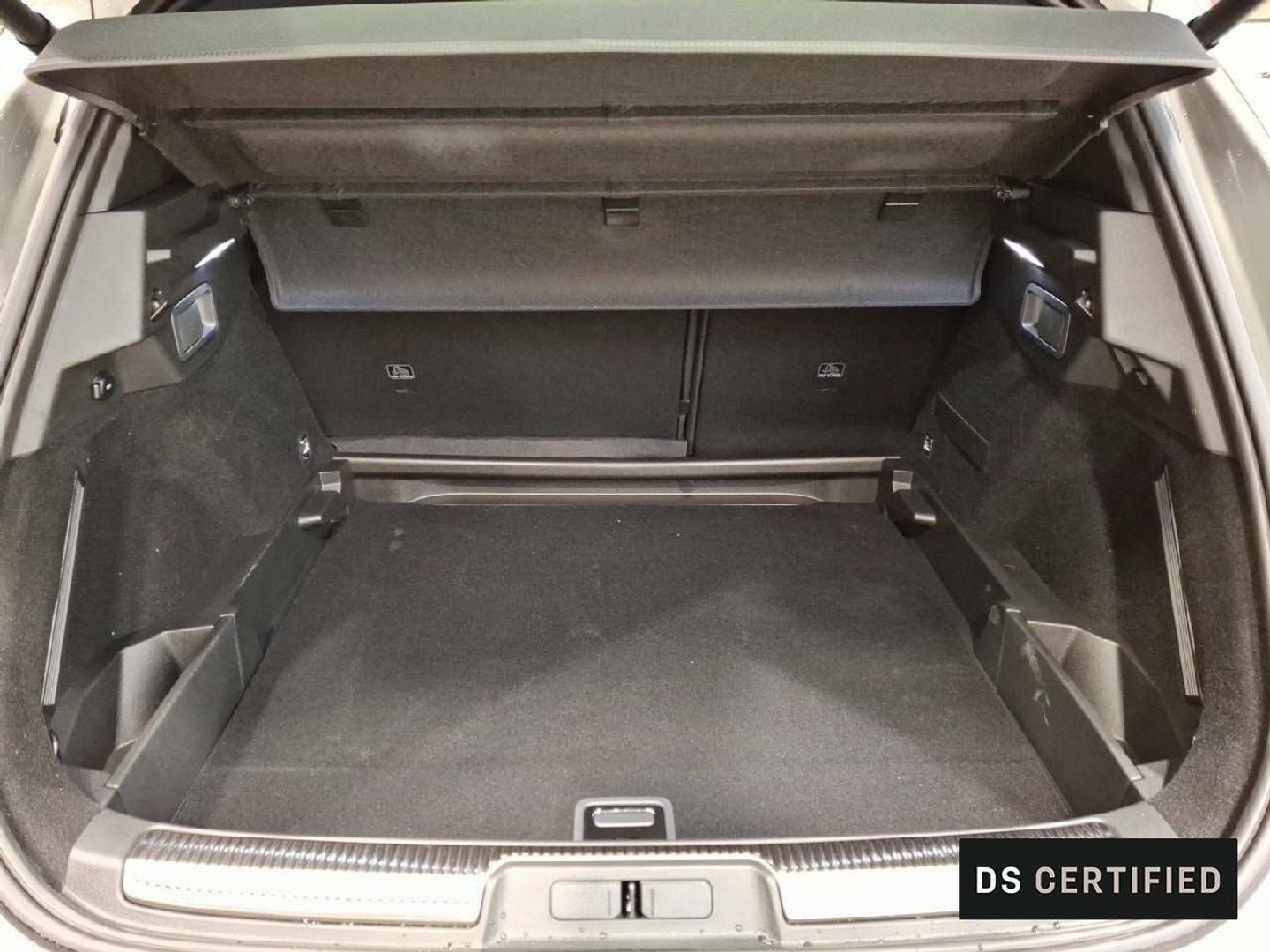 DS DS7 Crossback E-Tense 300 Rivoli 4WD Auto 221 kW (300 CV)